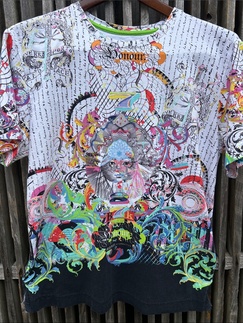Robert Graham Limited Edition Star Map Graphic Tee Shirt Size L Worn Once
